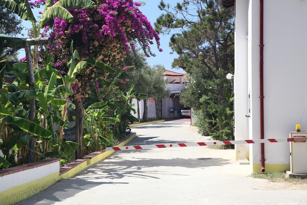 Aldeamento Turístico Villaggio La Scogliera