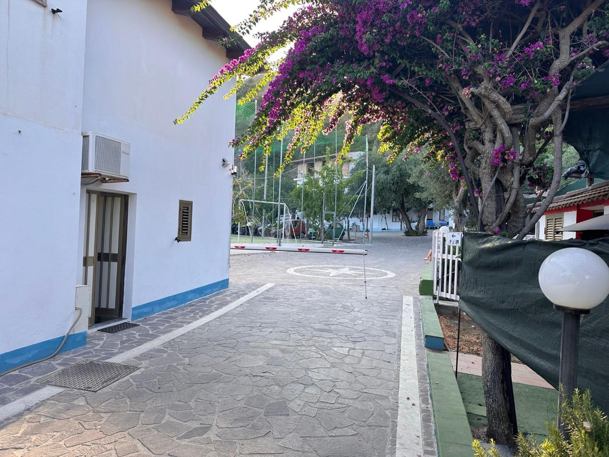 Villaggio La Scogliera Aldeamento Turístico *